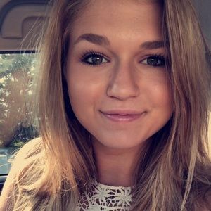 Meet your Posher, Bailey